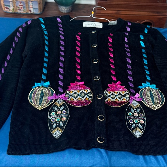 New.  Beautiful colors of Christmas Ornaments.  Ribbons and sequins. - Picture 2 of 12